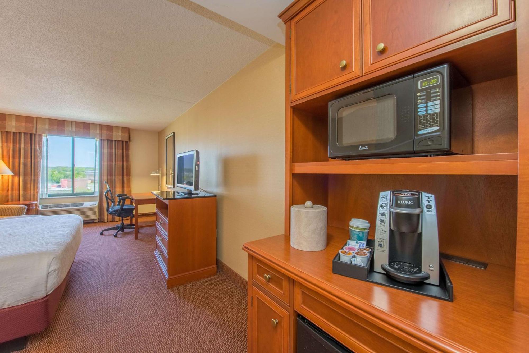 Hilton Garden 3*